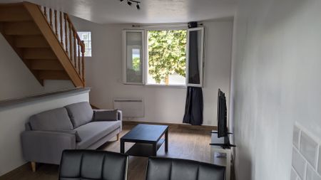 Location Appartement 2 pièces 42m² - Photo 4