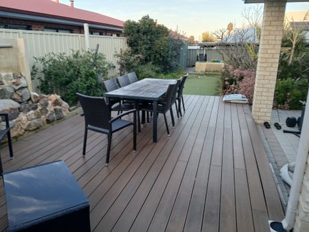 Port Kennedy - Photo 4