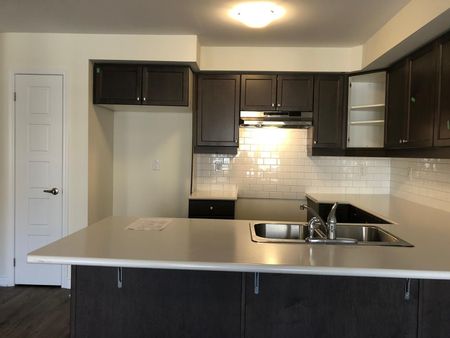 For Lease - 888 Cactus Point, Milton, Ontario - Photo 5