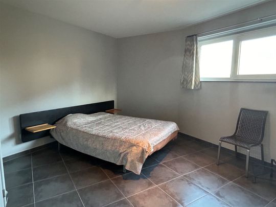 Gelijkvloers appartement met 2 slaapkamers - Foto 1