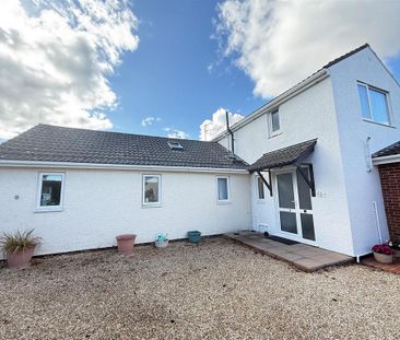 2 bedroom semi-detached house to rent - Photo 2