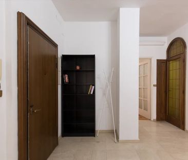 Via Antonio Giuseppe Ignazio Bertola, Turin, Piedmont 10122 - Photo 2