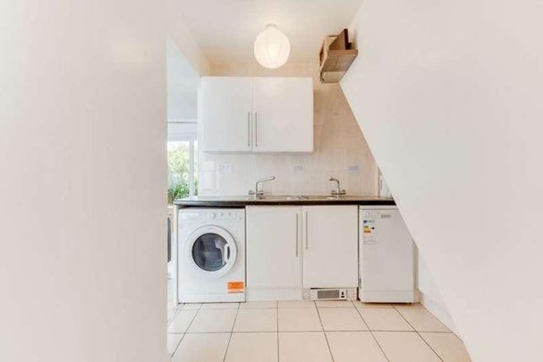 College Road, Canterbury, CT1 - Photo 1