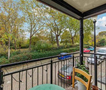 4 bedroom terraced house to rent - Photo 3