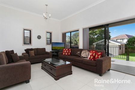 14 Highworth Avenue, Bexley, NSW 2207 - Photo 4