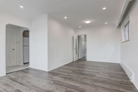 For Lease - 8 Hanson Road Unit# 2(Upper, Toronto, Ontario - Photo 2