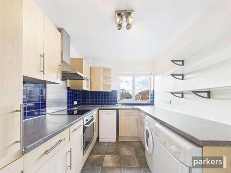 Bexley Court, Reading, Berkshire, RG30 - Photo 5