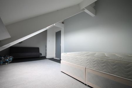 Westgate Road, City Centre - Photo 2