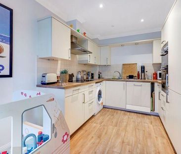 3 bedroom terraced house to rent - Photo 5