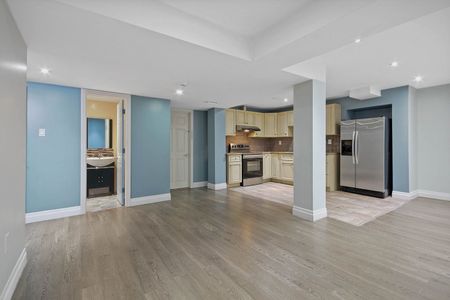 For Lease - 16 Sergio Marchi (Lower) Street, Toronto, Ontario - Photo 3