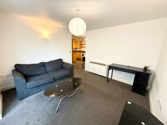 Well presented, furnished two bedroom apartment in Nottingham's historic Lace Market - Photo 1