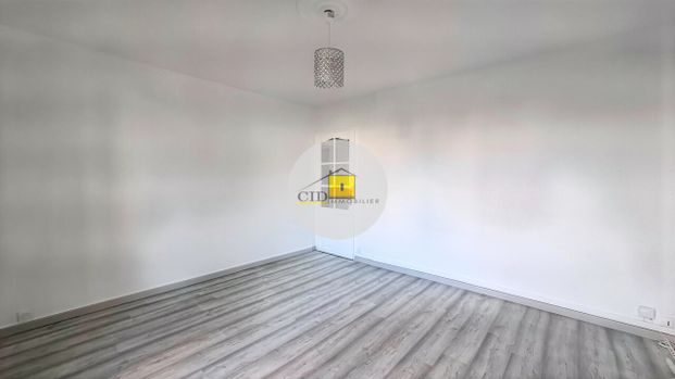 Location Appartement 4 pièces 70m² ST PRIEST 69800 - Photo 1