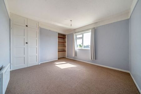 Parsonage Estate Rogate, Petersfield - 3 bedrooms Property for lettings - Seymours - Photo 3