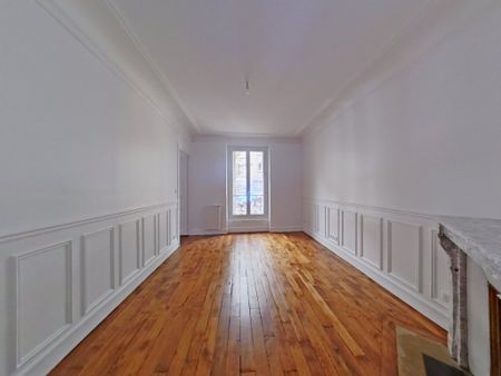 APPARTEMENT T3 A LOUER - PARIS 18EME ARRONDISSEMENT - 52.96 m - 1 583 € - Photo 4