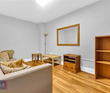 1 bedroom townhouse to rent - Photo 1