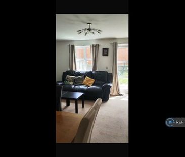 3 bedroom end of terrace house to rent - Photo 6