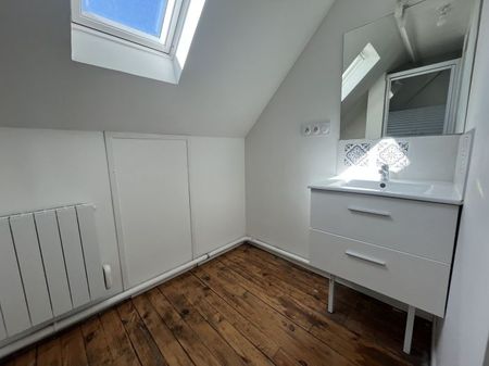 AGRÉABLE APPARTEMENT - Photo 2