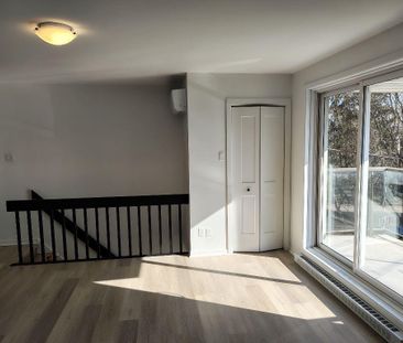DISPONIBLE MAINTENANT ** Superbe 4 ½ Lebourgneuf, entièrement rénové - Photo 4