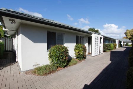 1/9 Edwards St, South Brighton SA 5048 - Photo 4