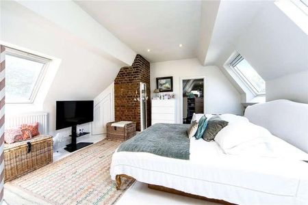 Leamington Road Villas, London, W11 - Photo 3