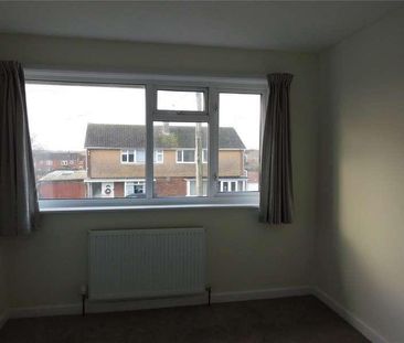 Springfield Place, Yeovil, Somerset, BA21 - Photo 3