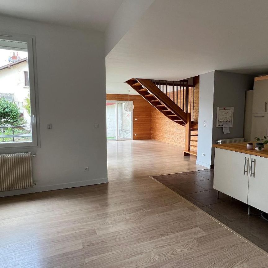 Location Maison 5 pièces 134m² CLERMONT FERRAND 63000 - Photo 1