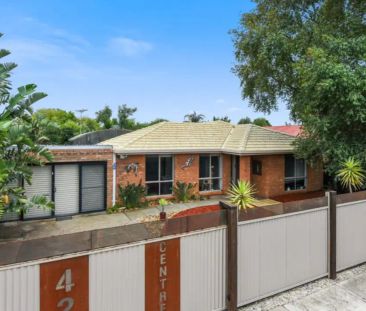 “Spacious & Convenient Family Living in Prime Berwick Location” - Photo 5