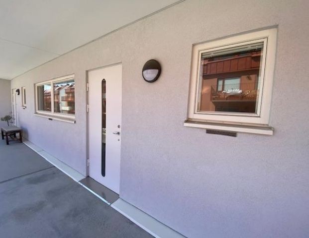 Famngatan 30 - Photo 1