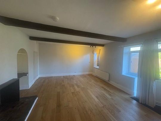 5 bedroom semi-detached house to rent - Photo 1