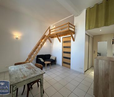 Location Appartement 1 pièce 21m² L ISLE SUR LA SORGUE 84800 - Photo 2