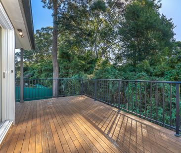 Modern & Spacious Villa Style Home - Photo 3