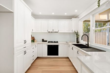 A Tranquil Single Level Oasis - Photo 5