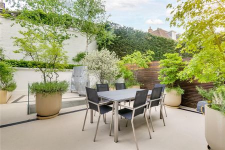 4 bedroom townhouse to rent - Photo 3