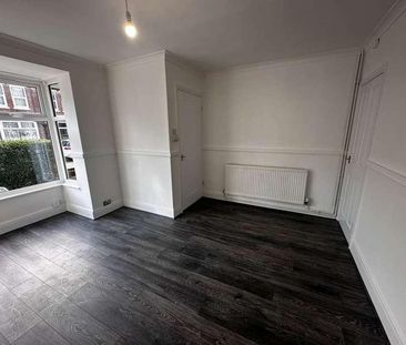 Clark Avenue, Grimsby, DN31 - Photo 4