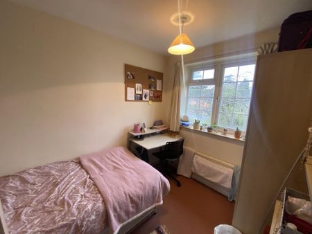 4 bedroom house to rent - Photo 3