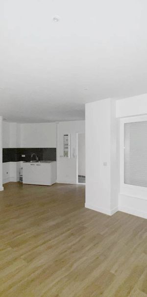 Rental Apartment Paris 9th Faubourg-Montmartre - Photo 2