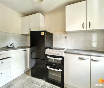 Studio to rent - Photo 6