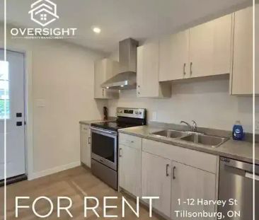 Cozy Living in Tillsonburg!! | 12 Harvey Street, Tillsonburg - Photo 1