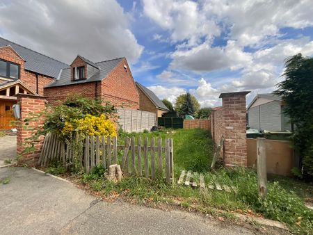 3 bedroom Cottage to let - Photo 3