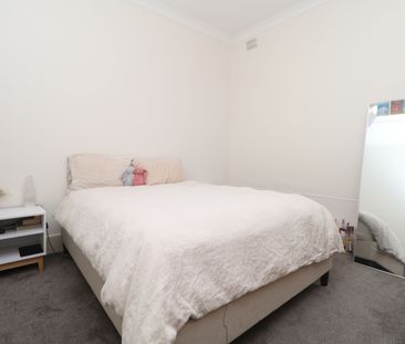 31 Collins Street Wagga Wagga NSW - Photo 2