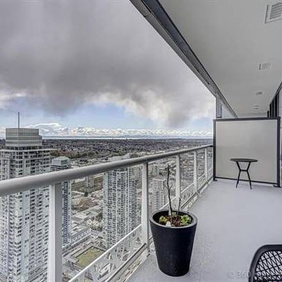 2 bedrooms, 2 baths on 59th floor with amazing view @Amazing Brentwood - Photo 1