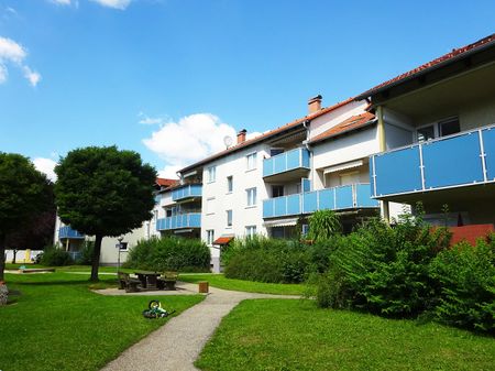 Schöne 3 Zimmer Wohnung in Edt bei Lambach mit Loggia - Foto 3