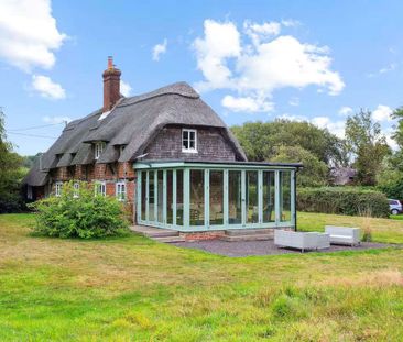 A well presented family home on the edge of the New Forest National... - Photo 6