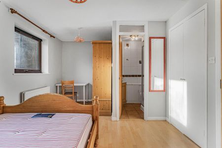 3 bedroom terraced house to rent - Photo 5