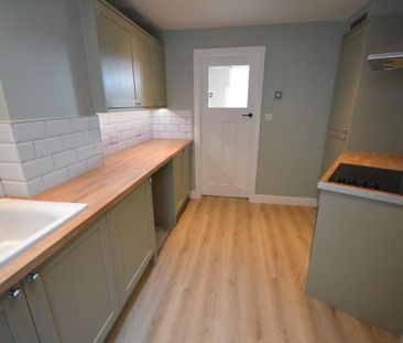 1 bedroom terraced house to rent - Photo 5