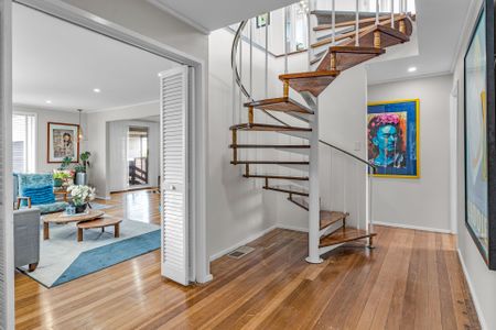 A Home Like No Other! - Photo 4