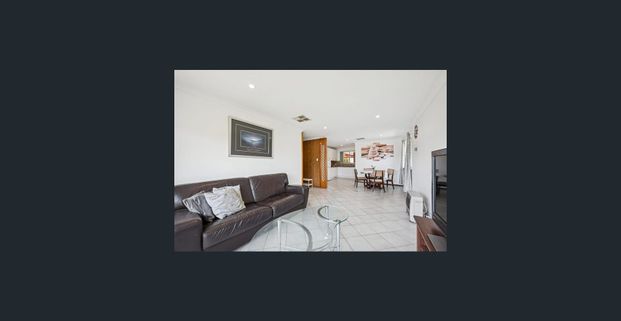 SPACIOUS FAMILY HOME - Photo 1