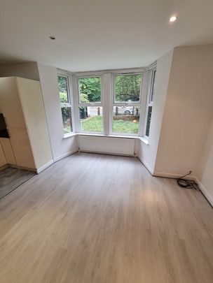 2 Bed Flat, Adelaide Avenue, SE4 - Photo 1