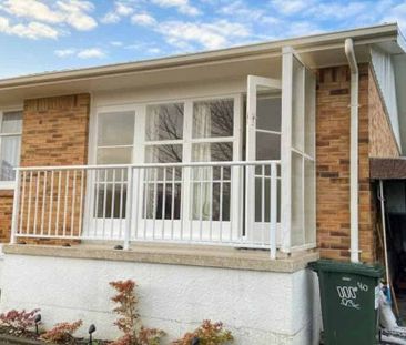 Price Reduced: Low maintenance 2 bedroom in Howick - Photo 5