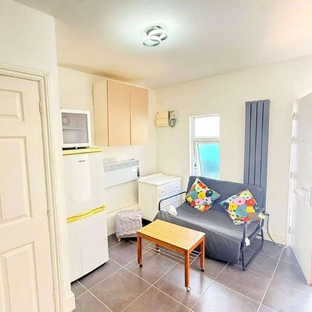 Elmstead Road, Ilford, IG3 - Photo 1